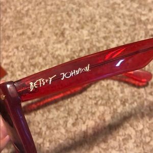 Betsey Johnson Sunglasses ☀️